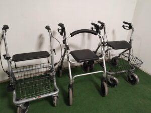 Repasované chodítko s košíkem, výškově nastavitelný - Image 9