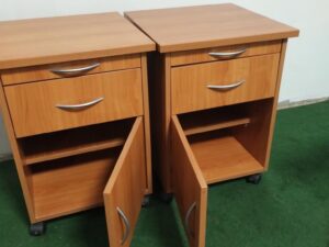 Noční stolek s jídelní deskou - Image 7